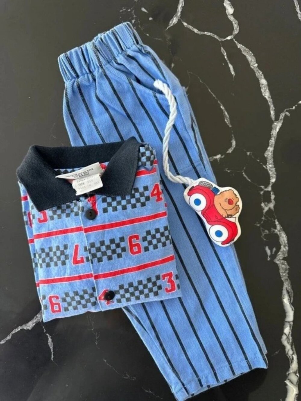 Vintage Cache Cache Racing Outfit 2 Piece Set 24M - Picture 2 of 8